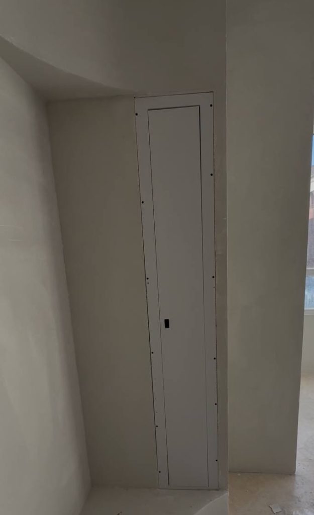 دریچه بازدید مخفی